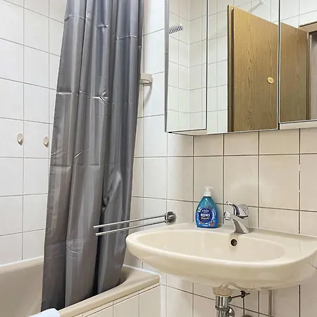 Sad161 - Gut Geschnittene Monteurwohnung Mit Balkon ゲストハウス 3*